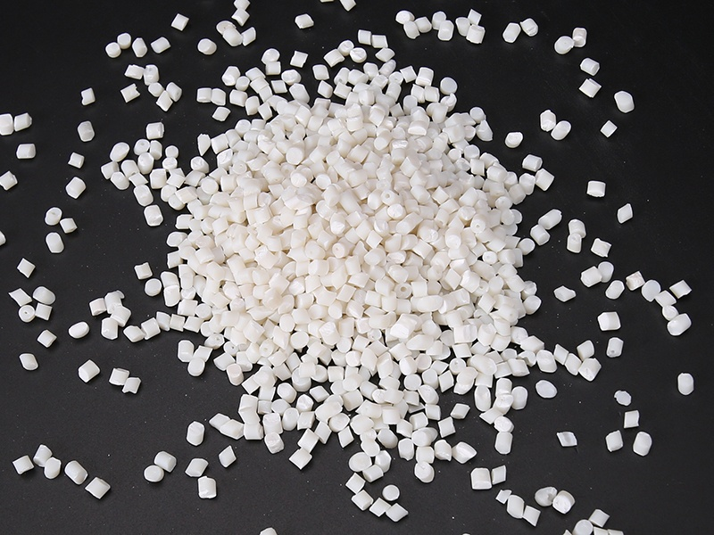 Wciąż walcząc z rozpraszaniem upału plastikowego? Oto kompleksowy przewodnik zakupów dla tworzyw sztucznych termicznych!