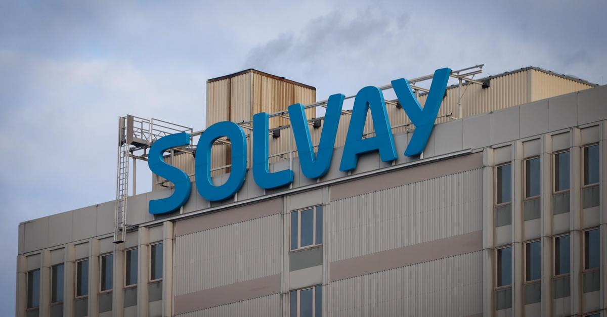 Analiza panoramiczna łańcucha przemysłu specjalnego tworzyw sztucznych: bariery techniczne i możliwości na rynku stu miliardów